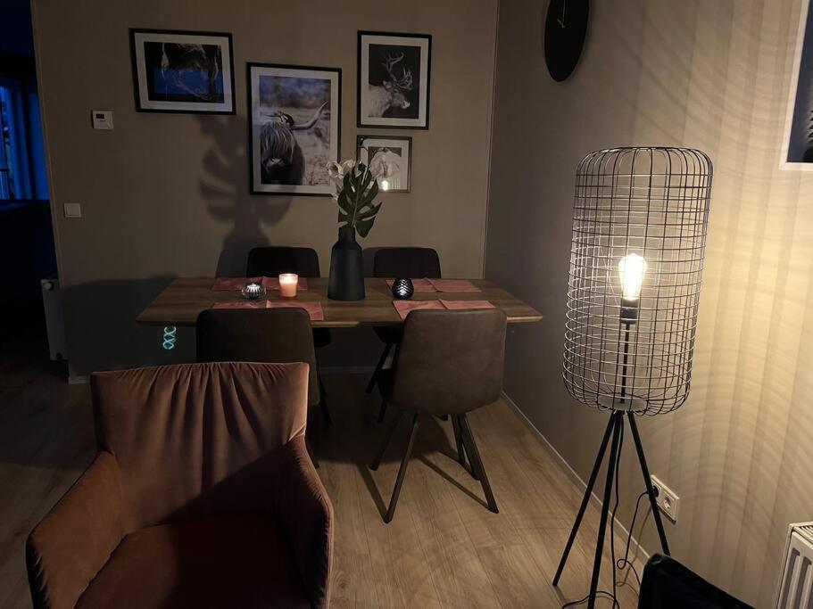 Luxus Chalet Waterfront Lathum Экстерьер фото