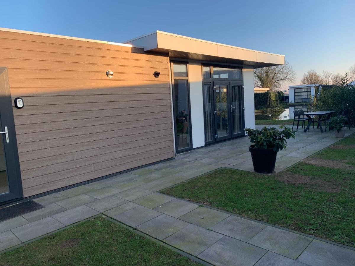 Luxus Chalet Waterfront Lathum Экстерьер фото